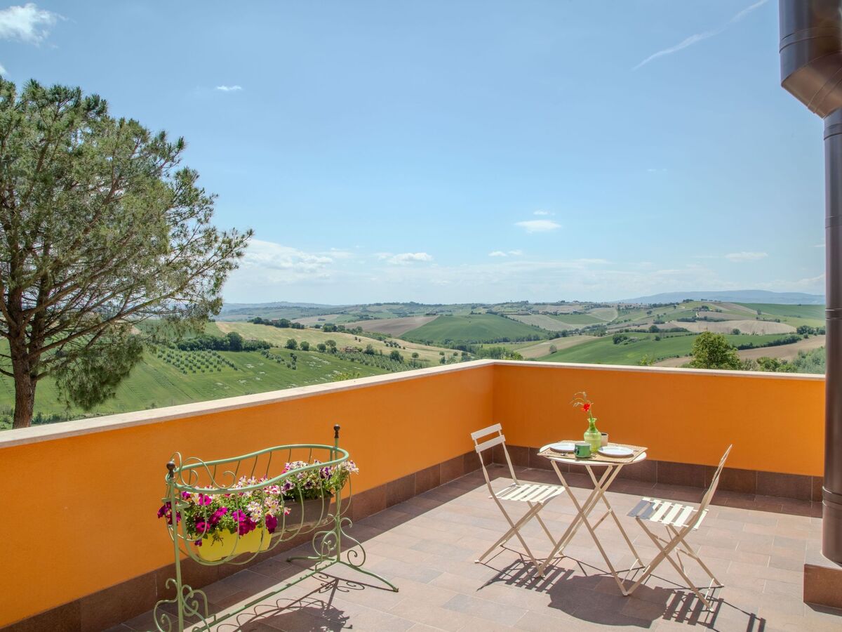 Appartement avec terrasse panoramique et piscine commune - Photo 8