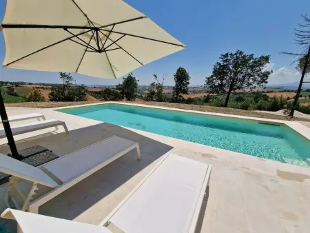 Location appartement à Belvedere Ostrense, Haus mit Terrasse mit Aussicht und Gemeinschaftspool