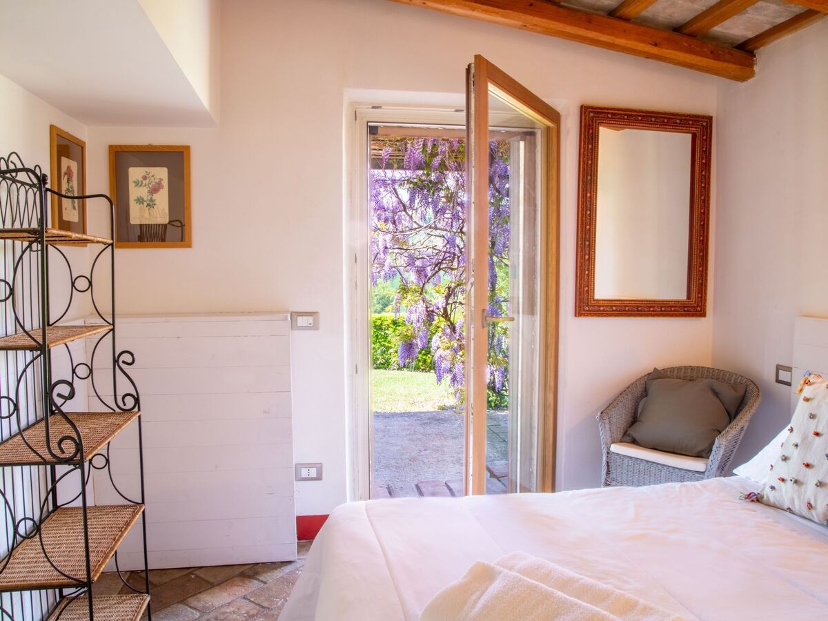 Villa degli Oleandri : maison avec piscine privée à Ostra - Photo 6