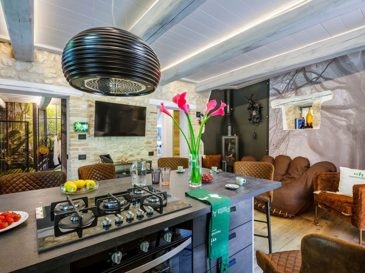 Casalino Galassi – Maison pierre piscine chauffée - Photo 4