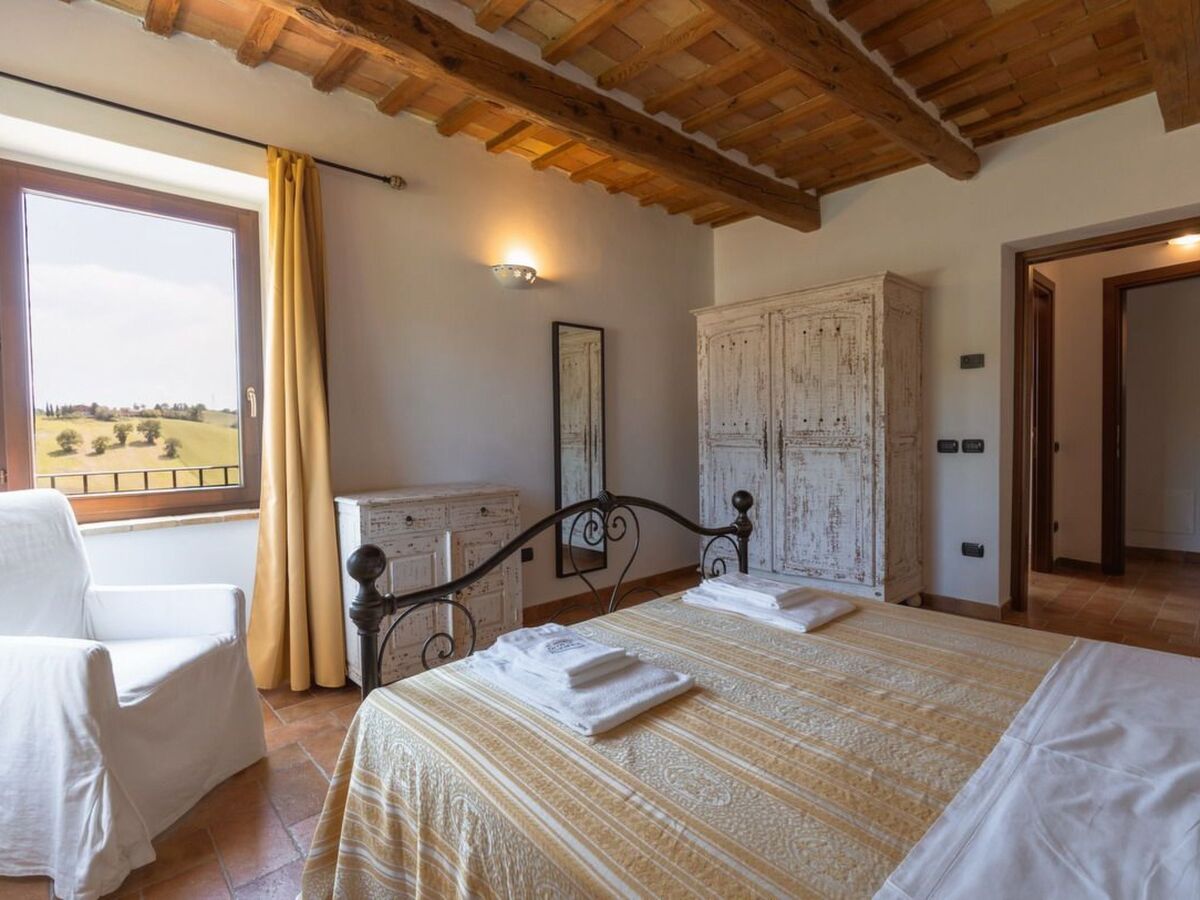 Villa Mara – Maison 6 chambres, pool et spa à Cessapalombo - Photo 23