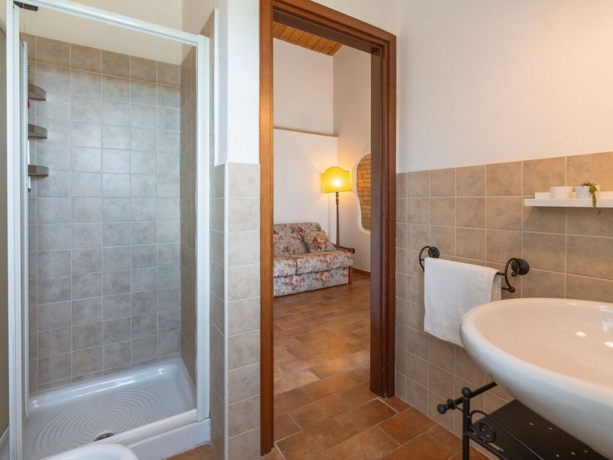 Villa Mara – Maison 6 chambres, pool et spa à Cessapalombo - Photo 30
