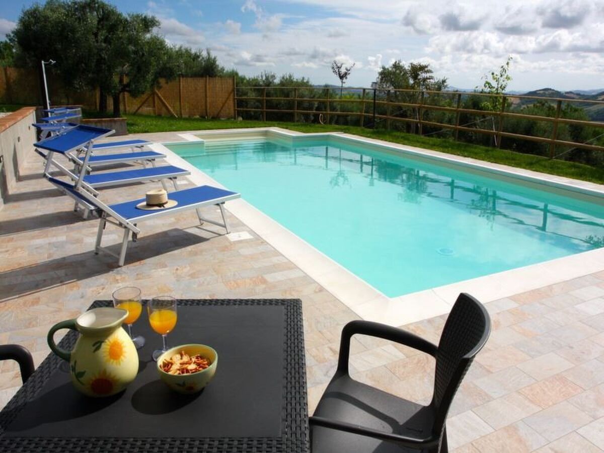 Casa Barbara – Maison 7 chambres, piscine privée, Cessapalombo - Photo 3