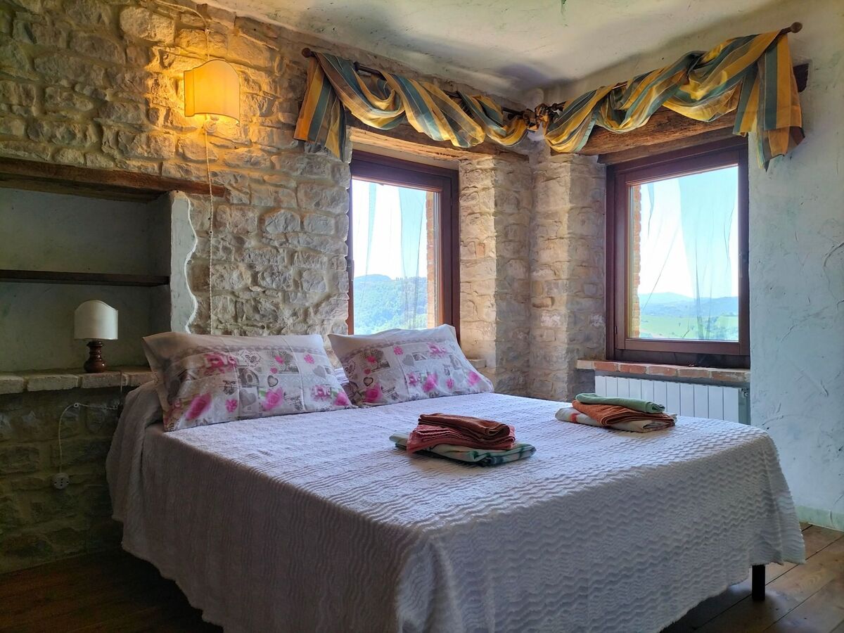 Appartement 120 m² vue Sibillini-Adriatique à Cessapalombo - Photo 12