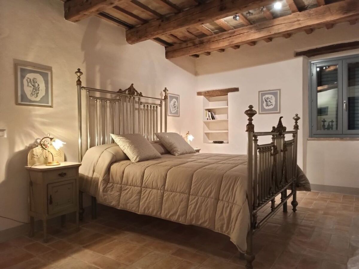 Casale Iris – Maison 12 pers., piscine & vues Sibillini - Photo 17