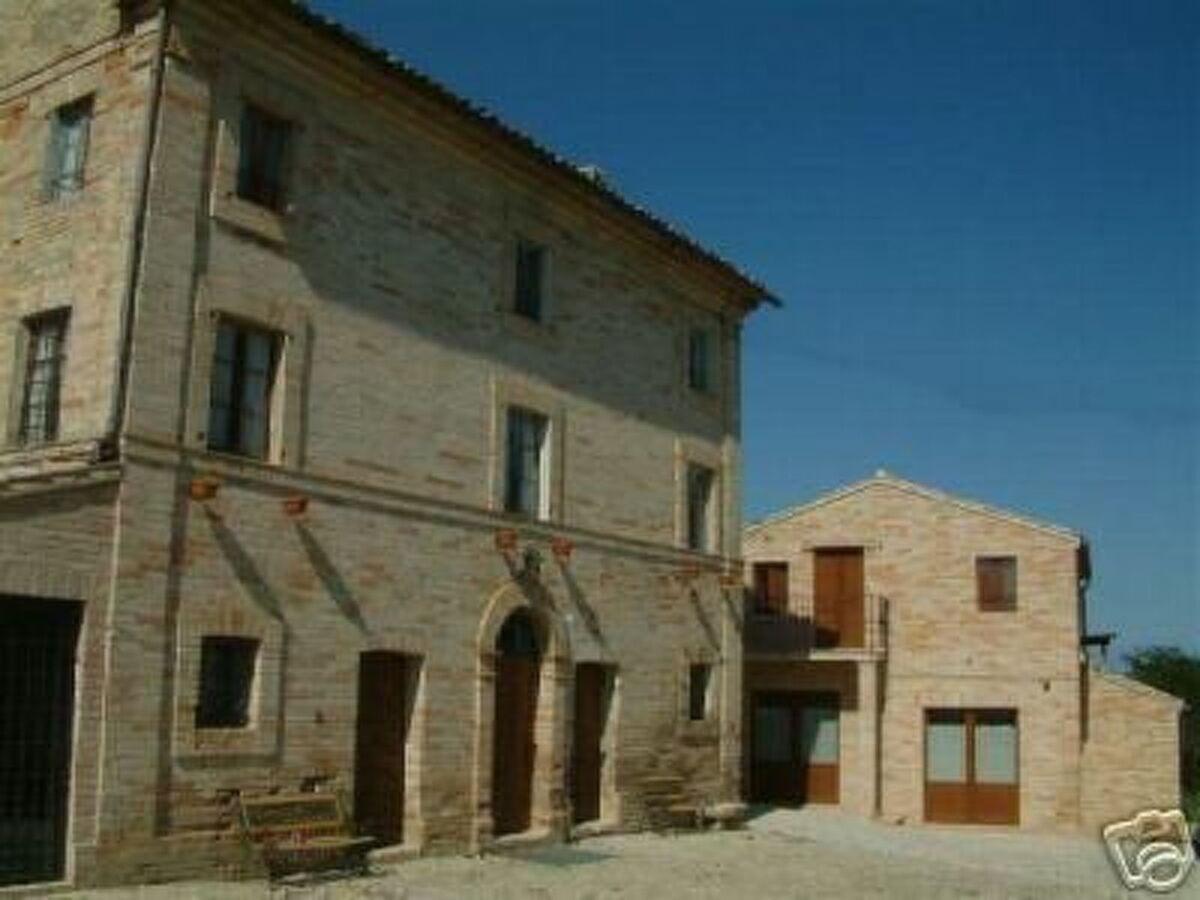 Appartement dans ferme restaurée, piscine – Marche - Photo 2
