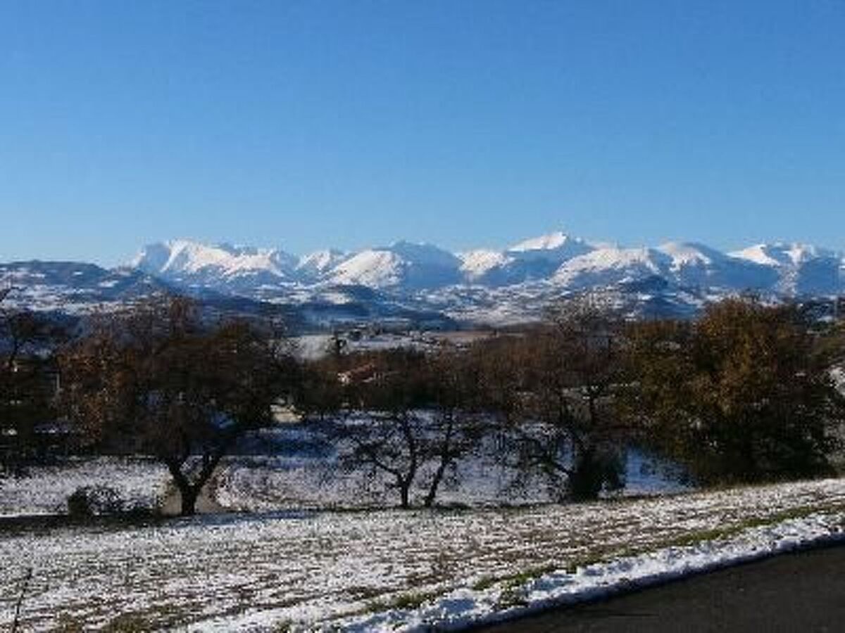 Appartement dans ferme restaurée, piscine – Marche - Photo 9