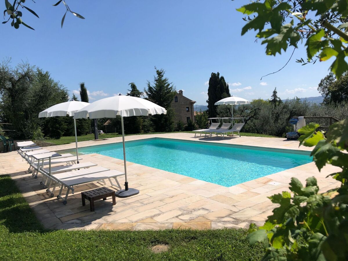 Appartement dans ferme restaurée, piscine – Marche - Photo 12