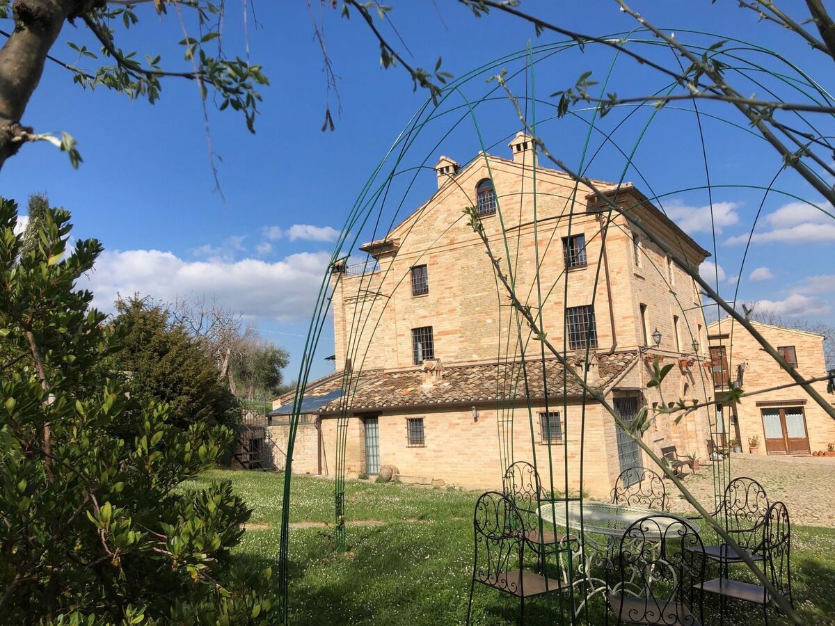 Appartement dans ferme restaurée, piscine – Marche - Photo 14
