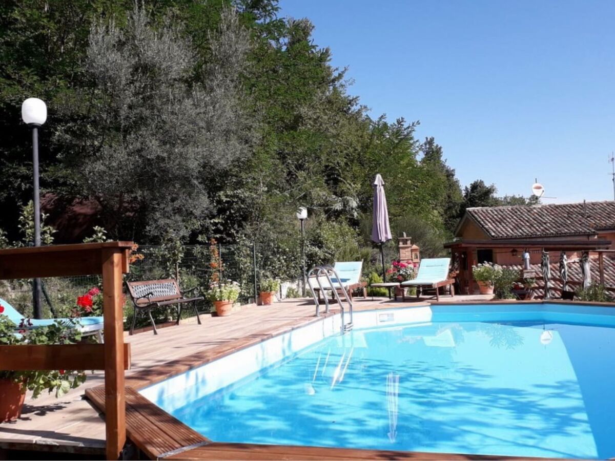 Maison 6 personnes avec piscine privée près des Sibillini - Photo 1