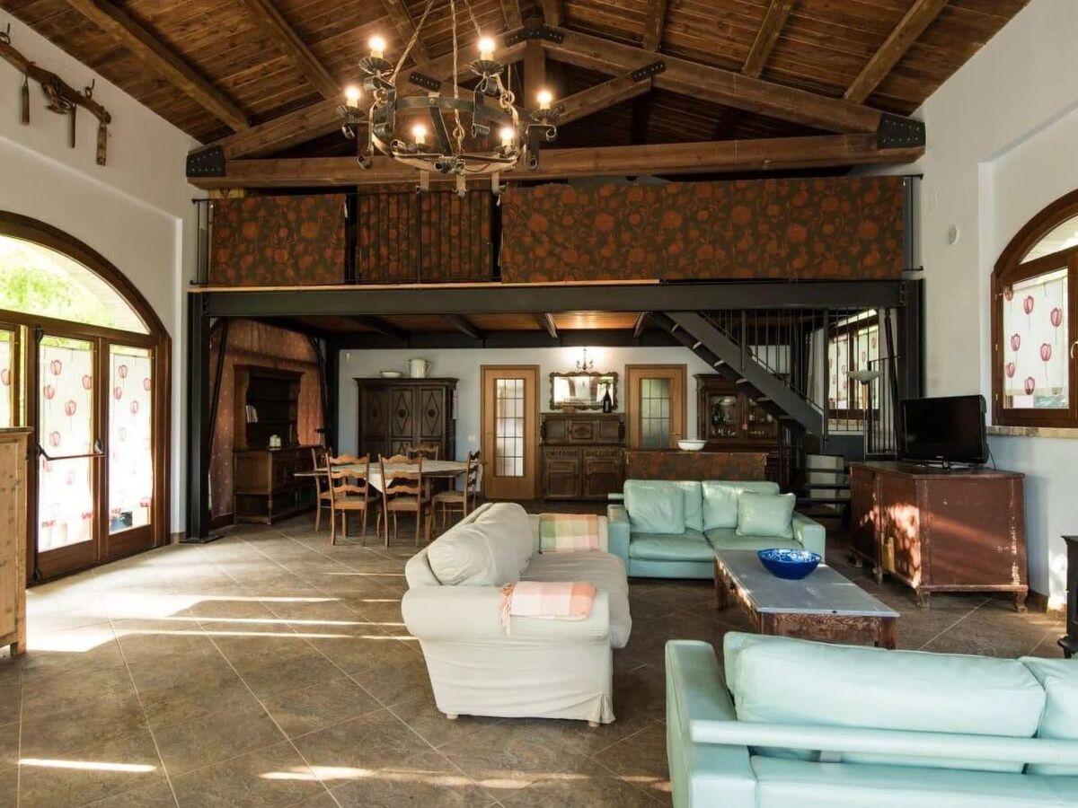 Villa 29 personnes, 13 chambres et piscine à Montelparo - Photo 8