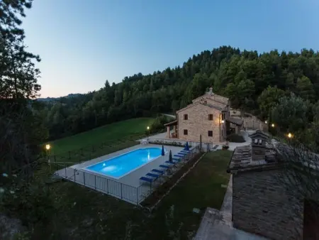 Villa Montelparo : 5 chambres, piscine et sentier privé : photo 3