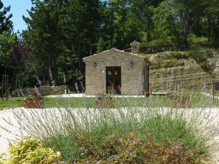 Villa Montelparo : 5 chambres, piscine et sentier privé : photo 11