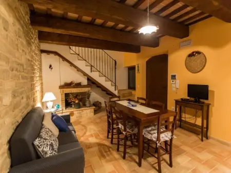 Villa Montelparo : 5 chambres, piscine et sentier privé : photo 16