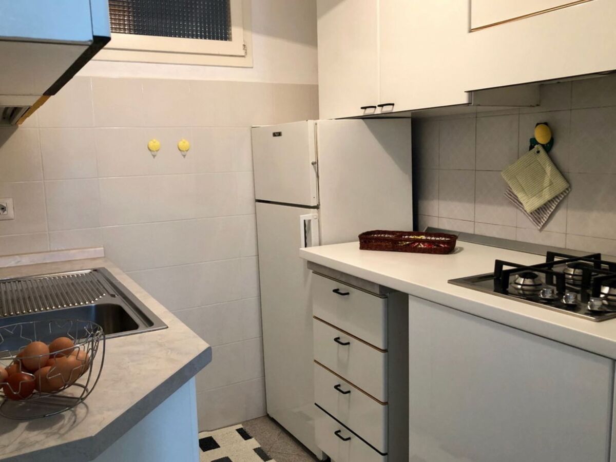 Villa Matilde à Carassai : 4 chambres, pool 9x4m, parc privé - Photo 14