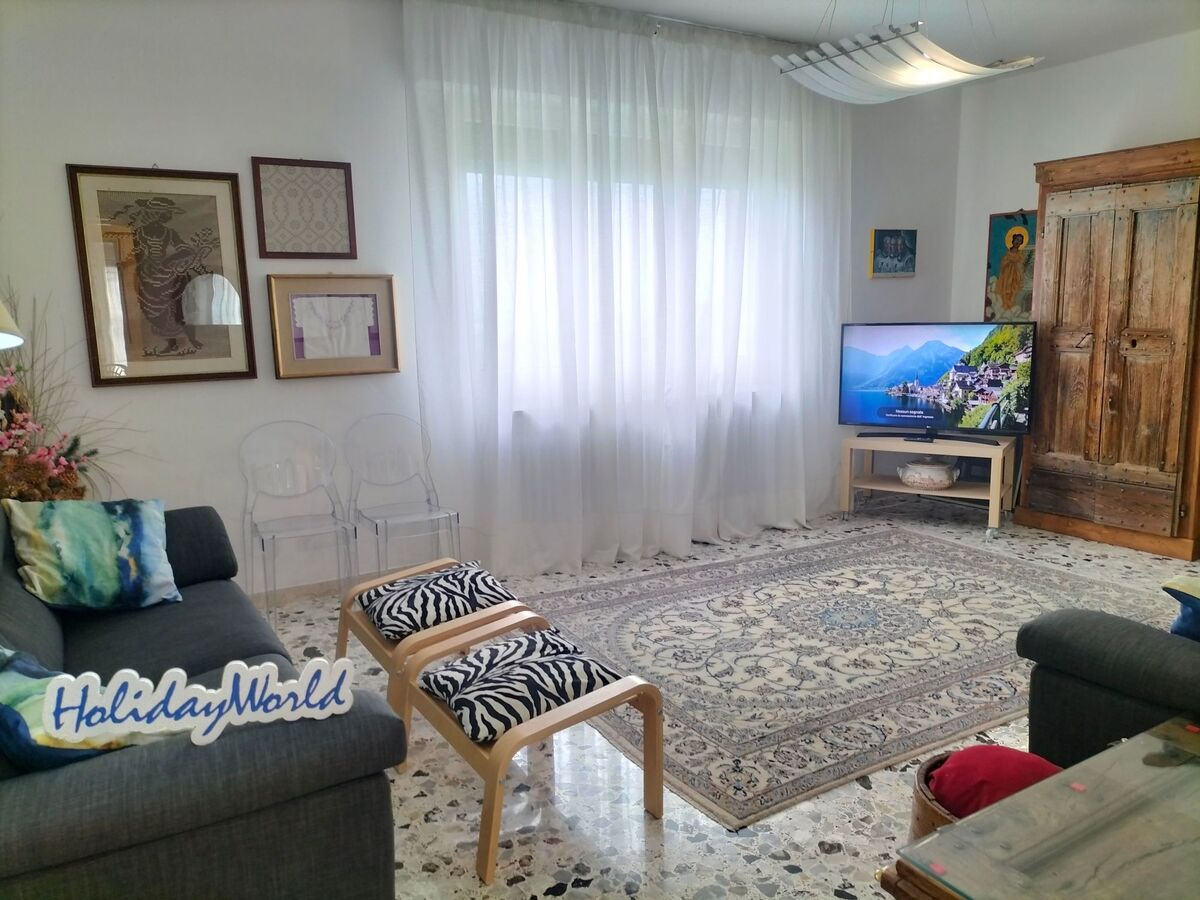 Villa Presentosa d'Abruzzo : 12 pers, 2 appartements indépendants - Photo 1