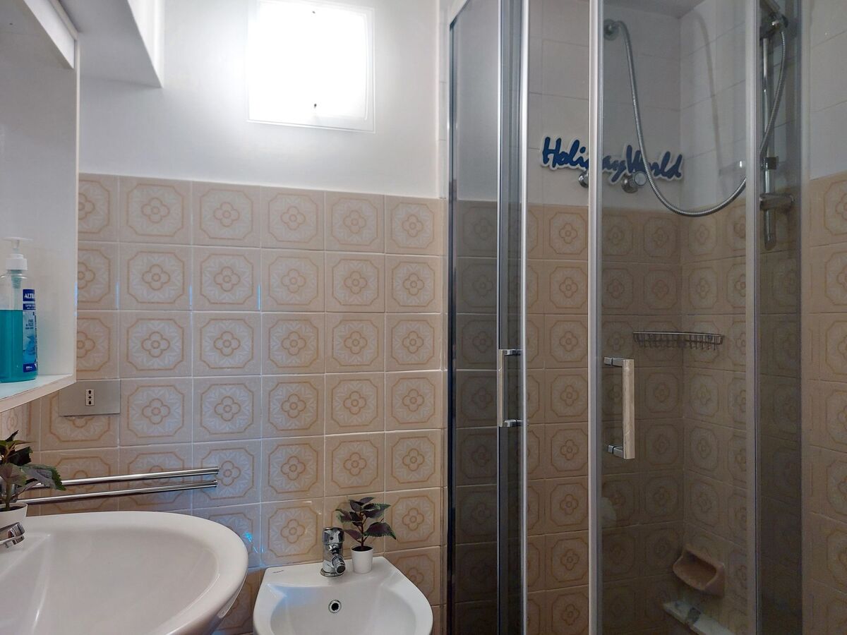 Appartement 4 pers. avec jardin et vue mer à Genova - Photo 15