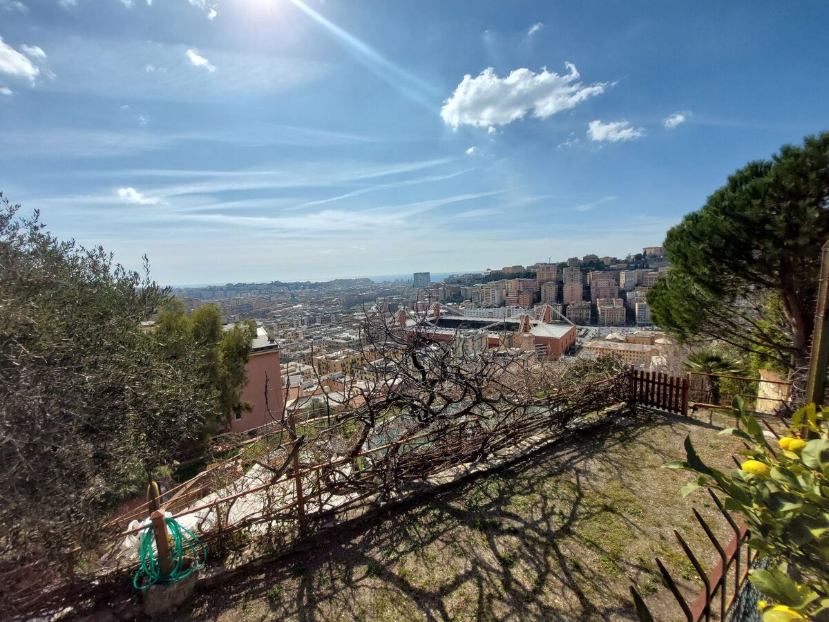 Appartement 4 pers. avec jardin et vue mer à Genova - Photo 17