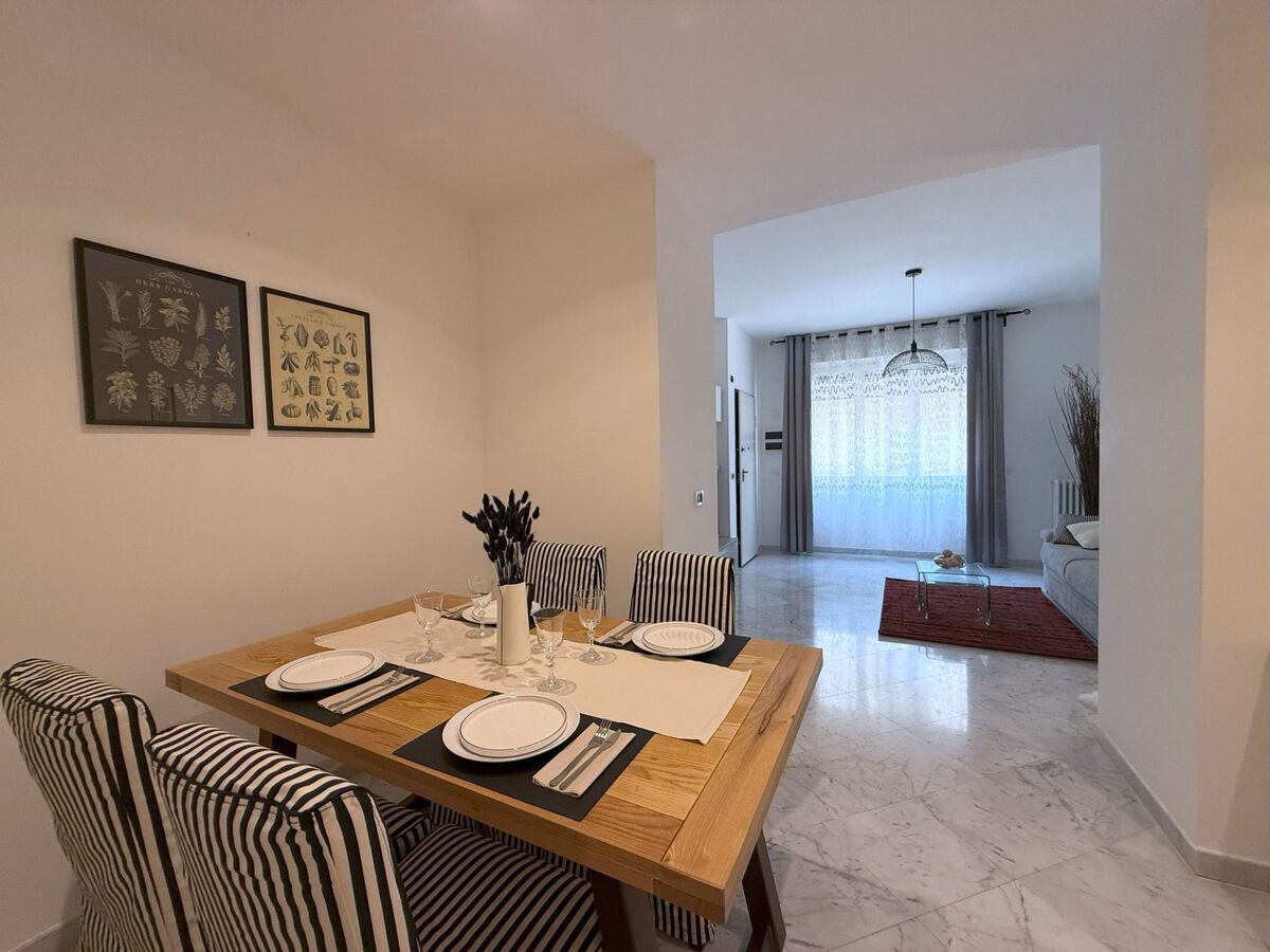 Appartement Miramare Home, Palazzo historique à Gênes - Photo 9