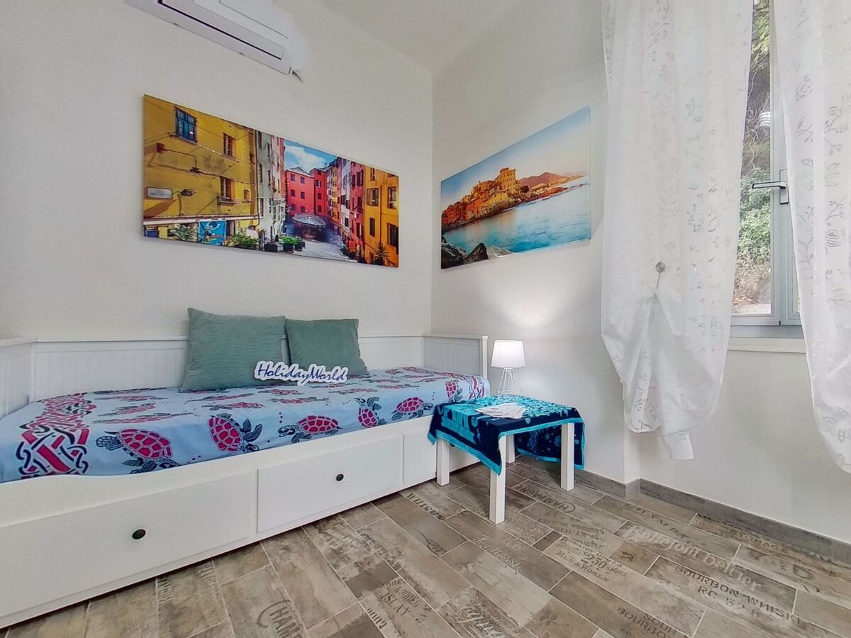 Viola's House : appartement 4 pers. à Genova, cour privée - Photo 8