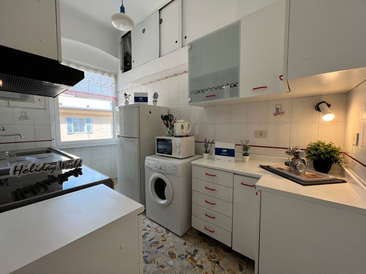 La Superba, appartement 6 pers. avec balcon à Genova - Photo 3