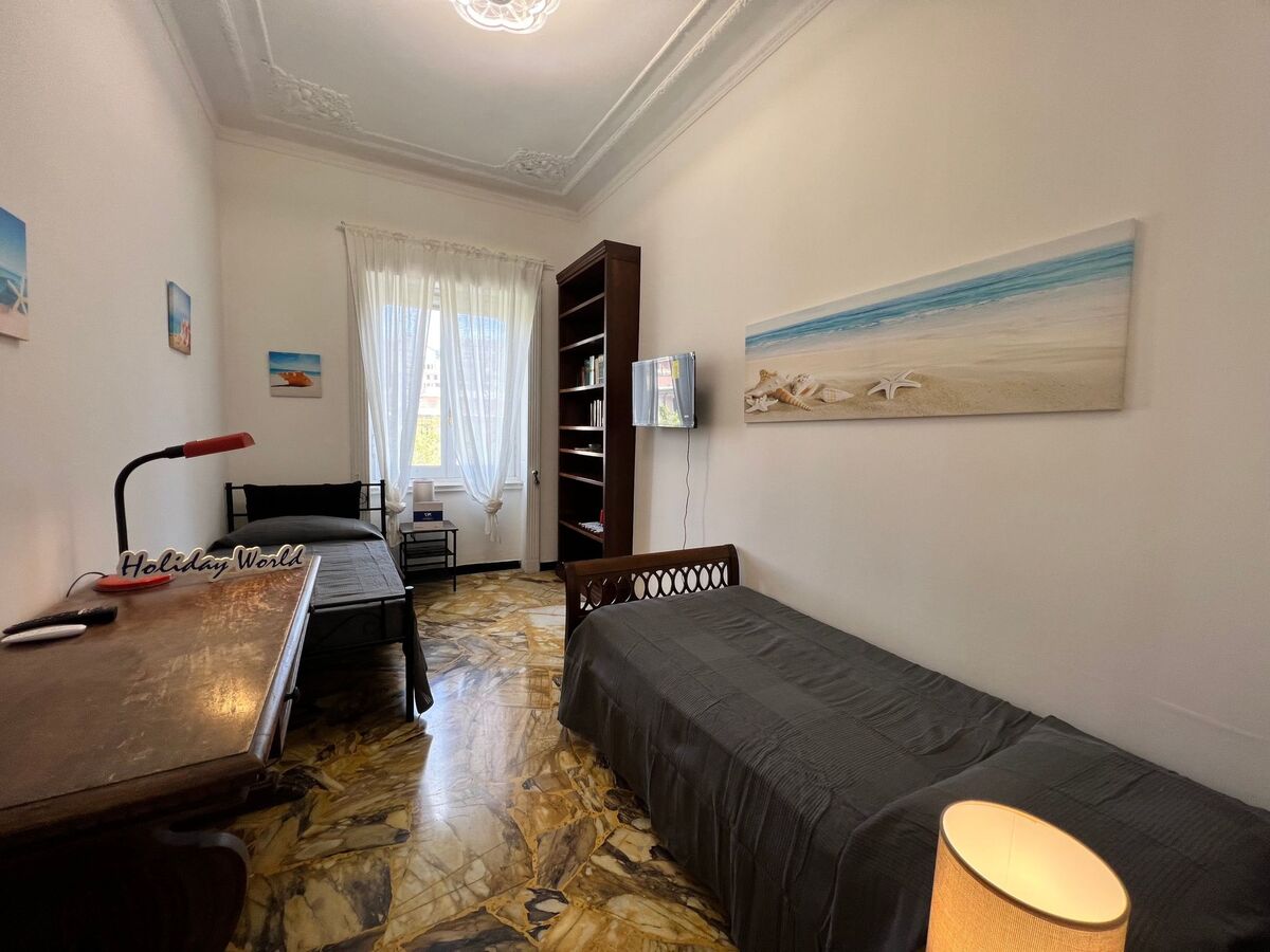 La Superba, appartement 6 pers. avec balcon à Genova - Photo 6