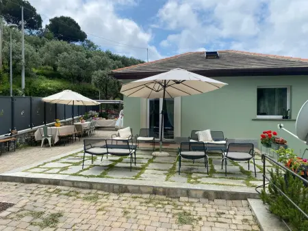 Villa avec piscine privée à Sori, 6 personnes : photo 21