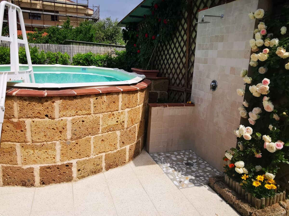 Maison avec jacuzzi extérieur et piscine privée à Montemagno - Photo 2