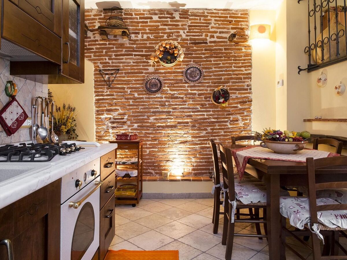 Maison avec jacuzzi extérieur et piscine privée à Montemagno - Photo 5
