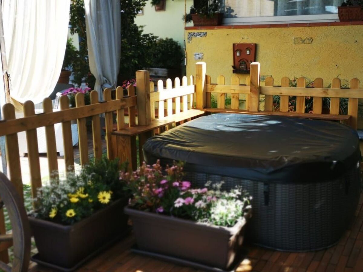Maison avec jacuzzi extérieur et piscine privée à Montemagno - Photo 20