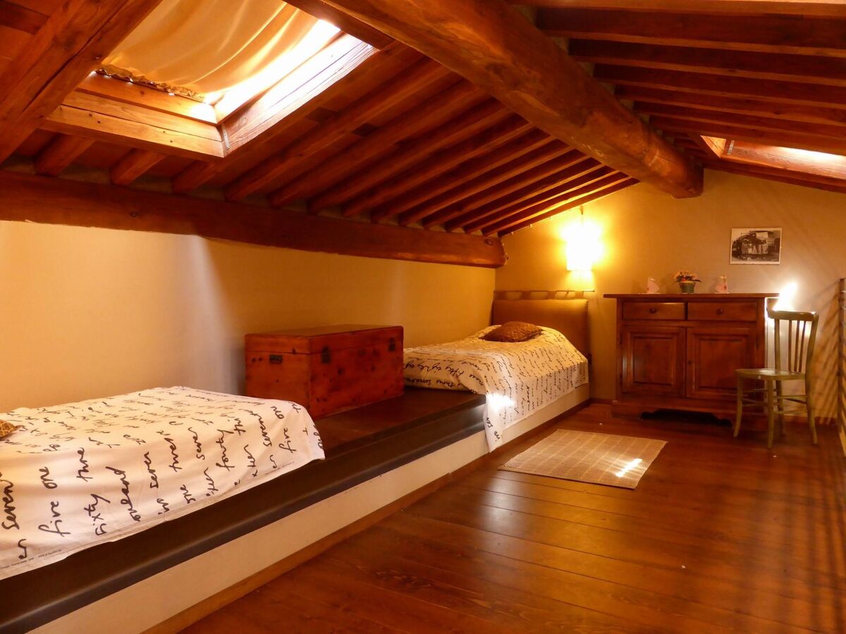 Maison rurale en Toscane, jardin et petite piscine - Photo 18