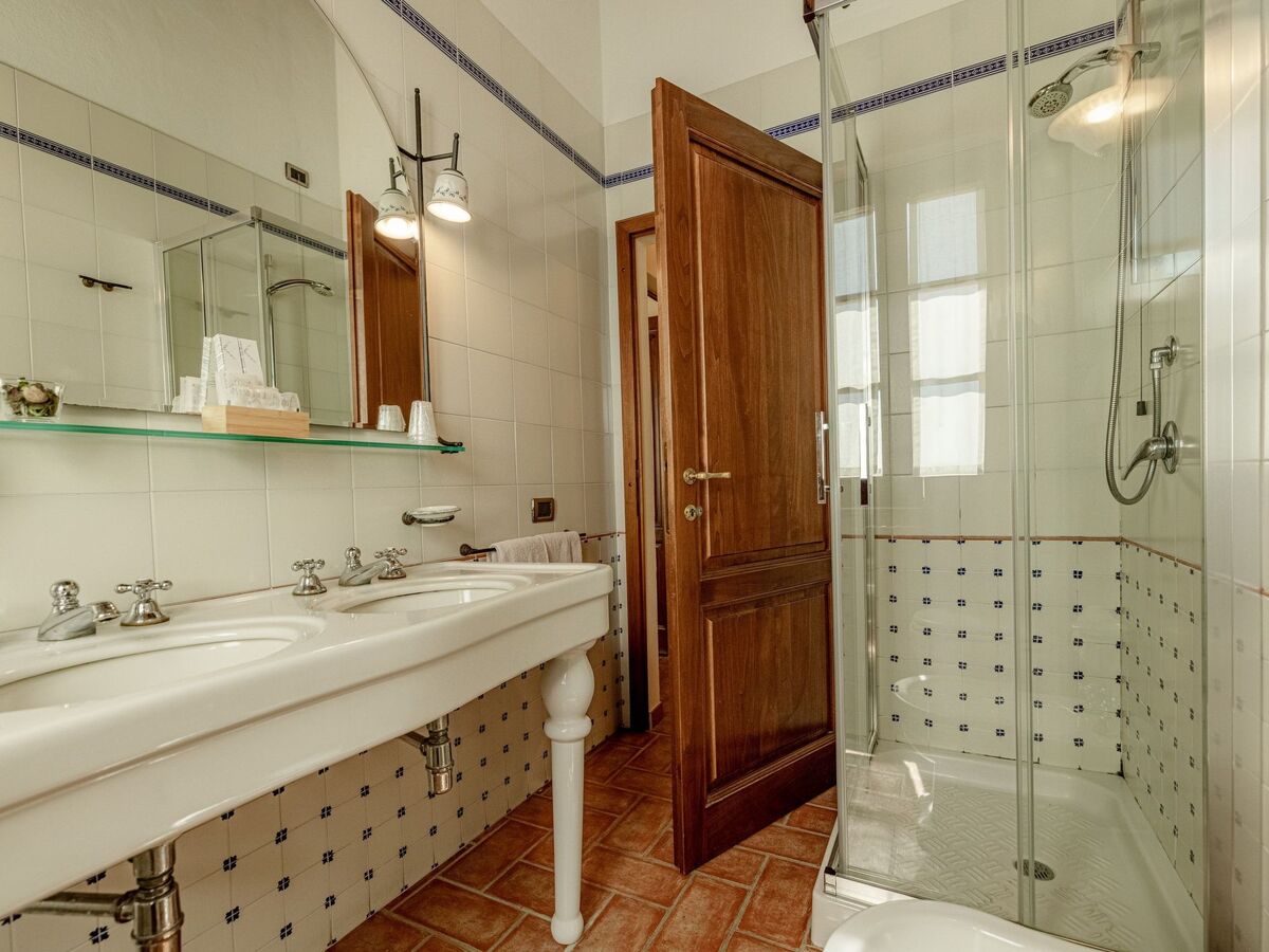 Loggetta Sanguineto – Appartement 70m² avec piscine - Photo 17