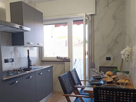 Appartement 130 m² rénové, 3 chambres à Sestri Levante : photo 4
