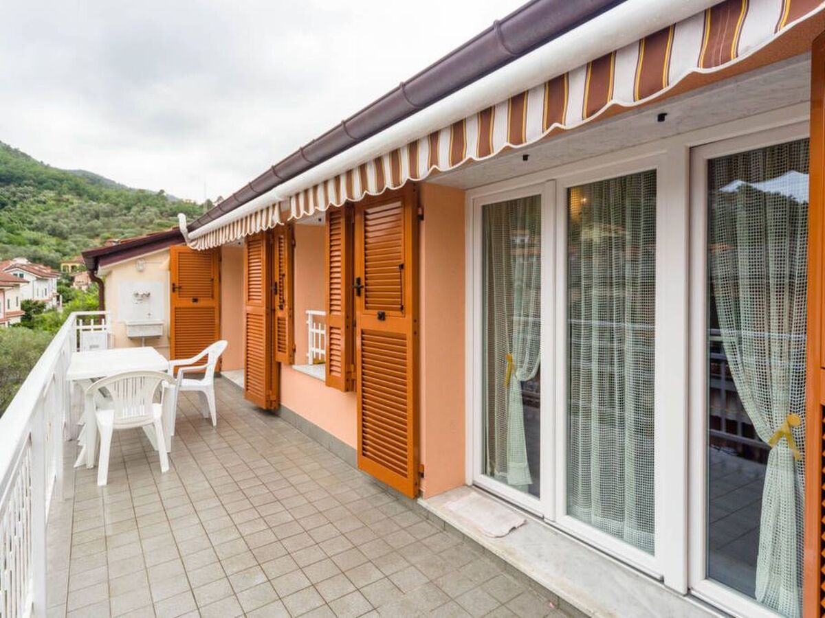 Mansarda Lina : Appartement terrasse face mer à Casarza Ligure - Photo 3