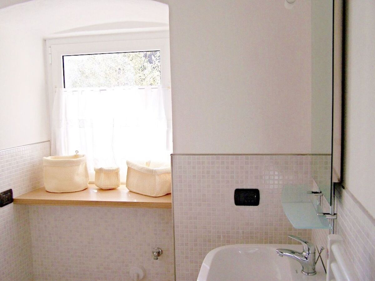 Appartement dans une tour Art Déco à La Spezia, jardin privé - Photo 17