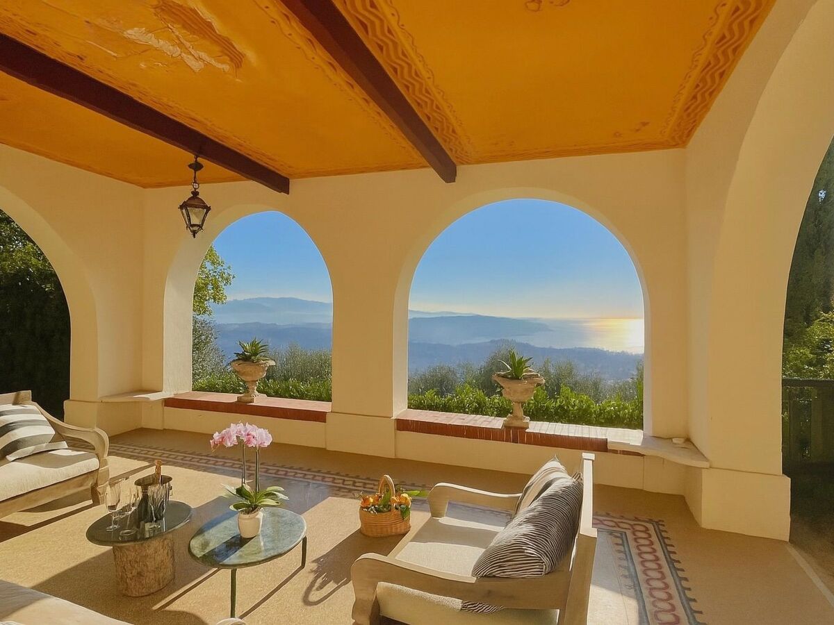 Villa Spenser Art Nouveau avec piscine et vue mer - Photo 1