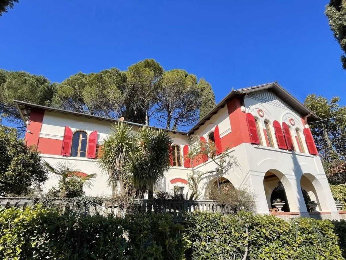 Villa Spenser Art Nouveau avec piscine et vue mer - Photo 2