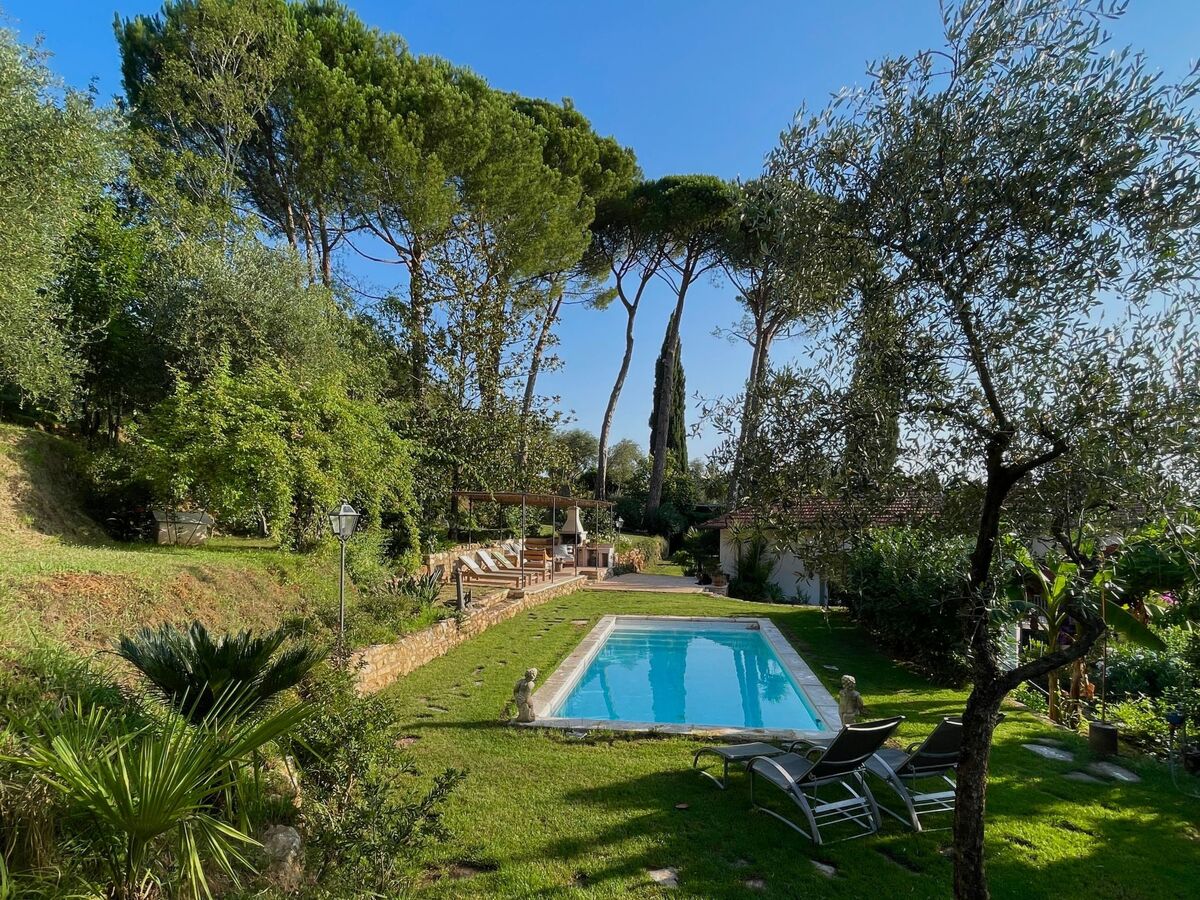 Villa Spenser Art Nouveau avec piscine et vue mer - Photo 10