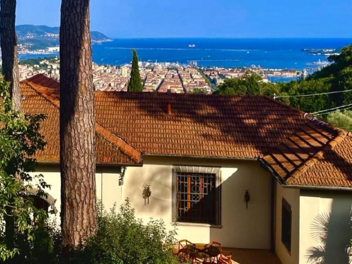 Villa Spenser Art Nouveau avec piscine et vue mer - Photo 34