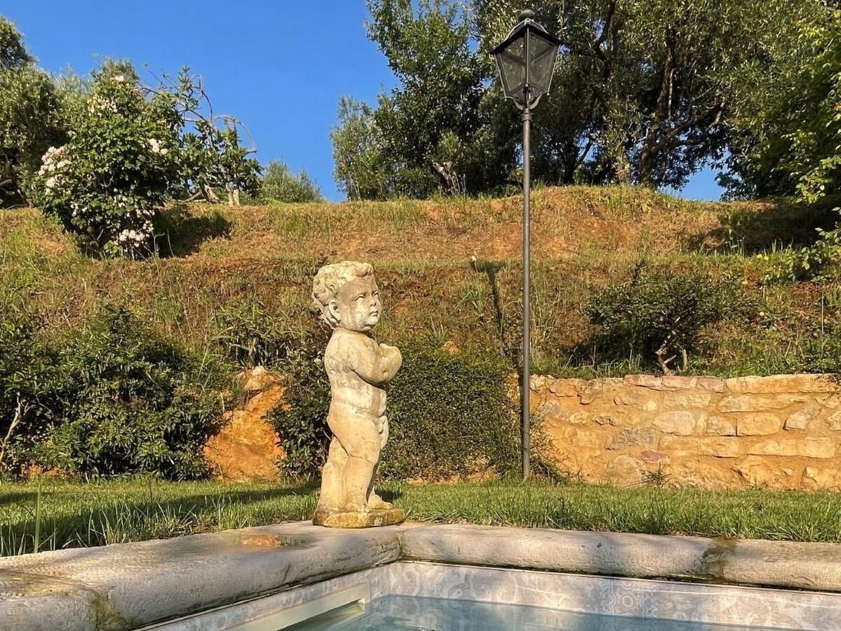Villa Spenser Art Nouveau avec piscine et vue mer - Photo 35