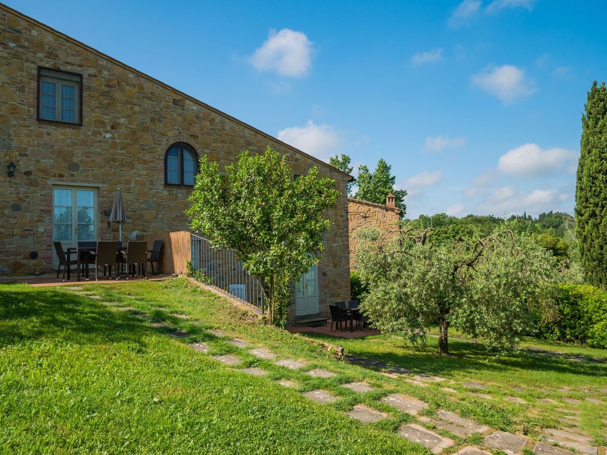 Appartement 3 pièces Castelfalfi, piscine et vue Toscane - Photo 6