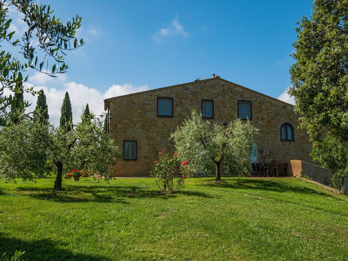 Appartement 3 pièces Castelfalfi, piscine et vue Toscane - Photo 9
