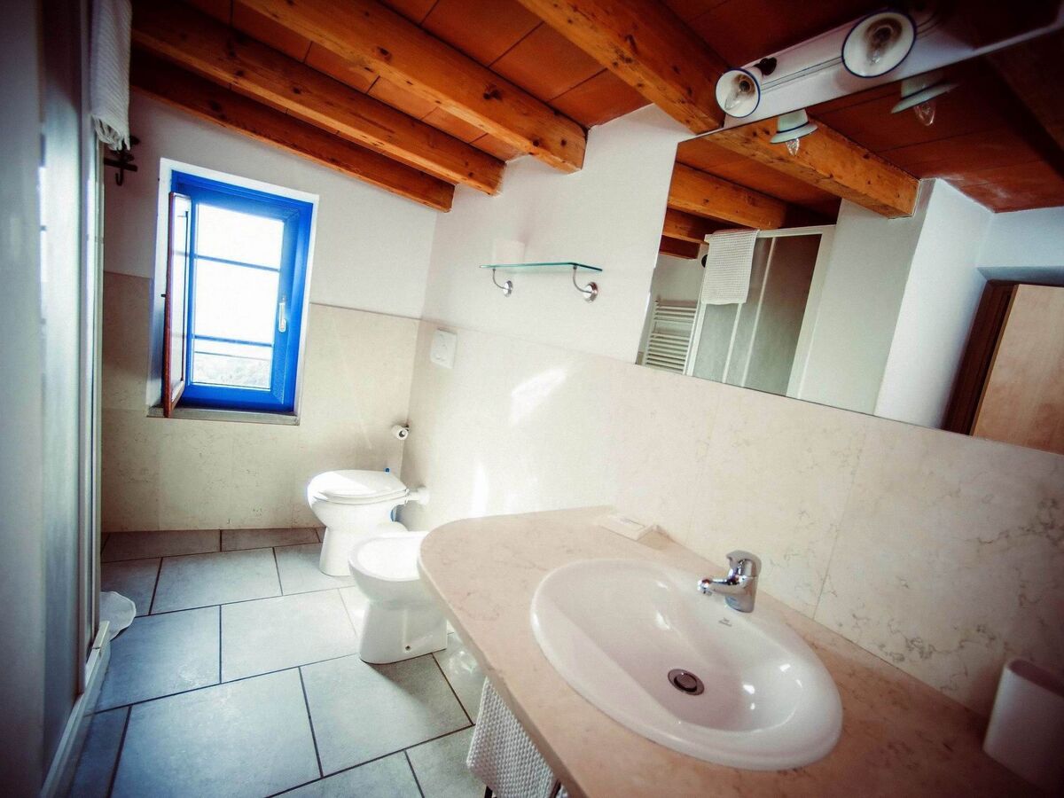 Appartement 'Seventh Heaven' avec piscine commune à Massa - Photo 17