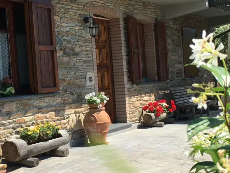 Location appartement à Massa, Wohnung Gelsomini mit Meerblick