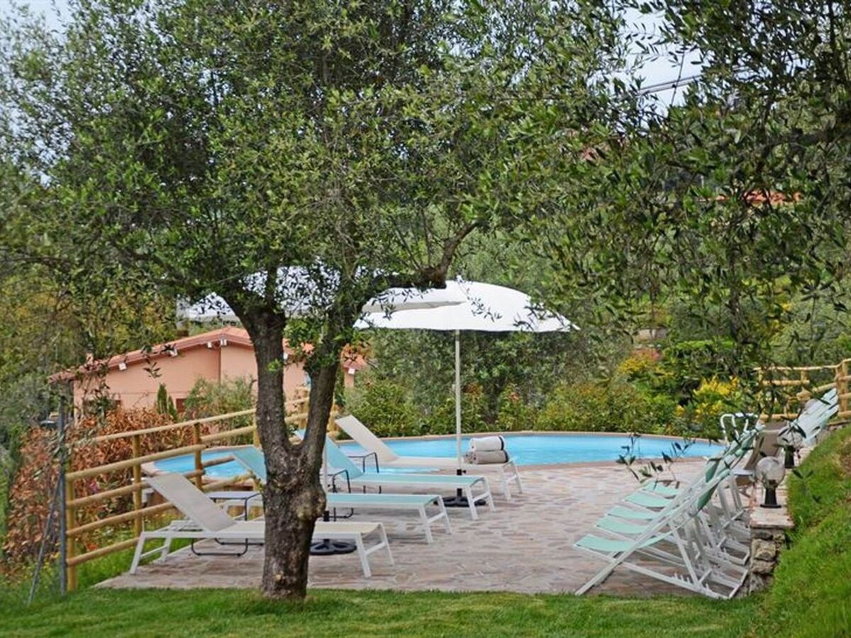 Appartement Gina4 à Corsanico, pool & terrasse - Photo 20