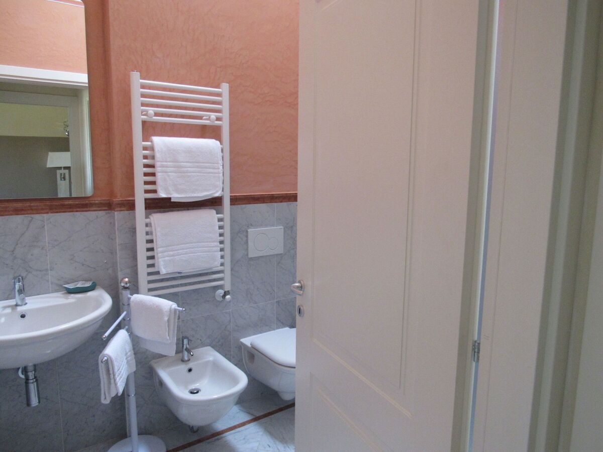 Appartement cosy 2 pers. à 500 m du centre de Lucca - Photo 7