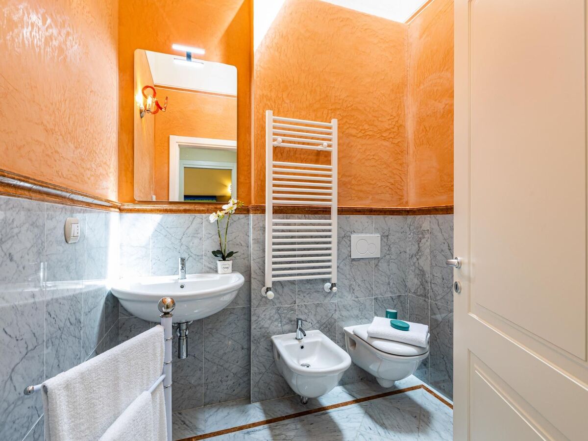 Appartement cosy 2 pers. à 500 m du centre de Lucca - Photo 10