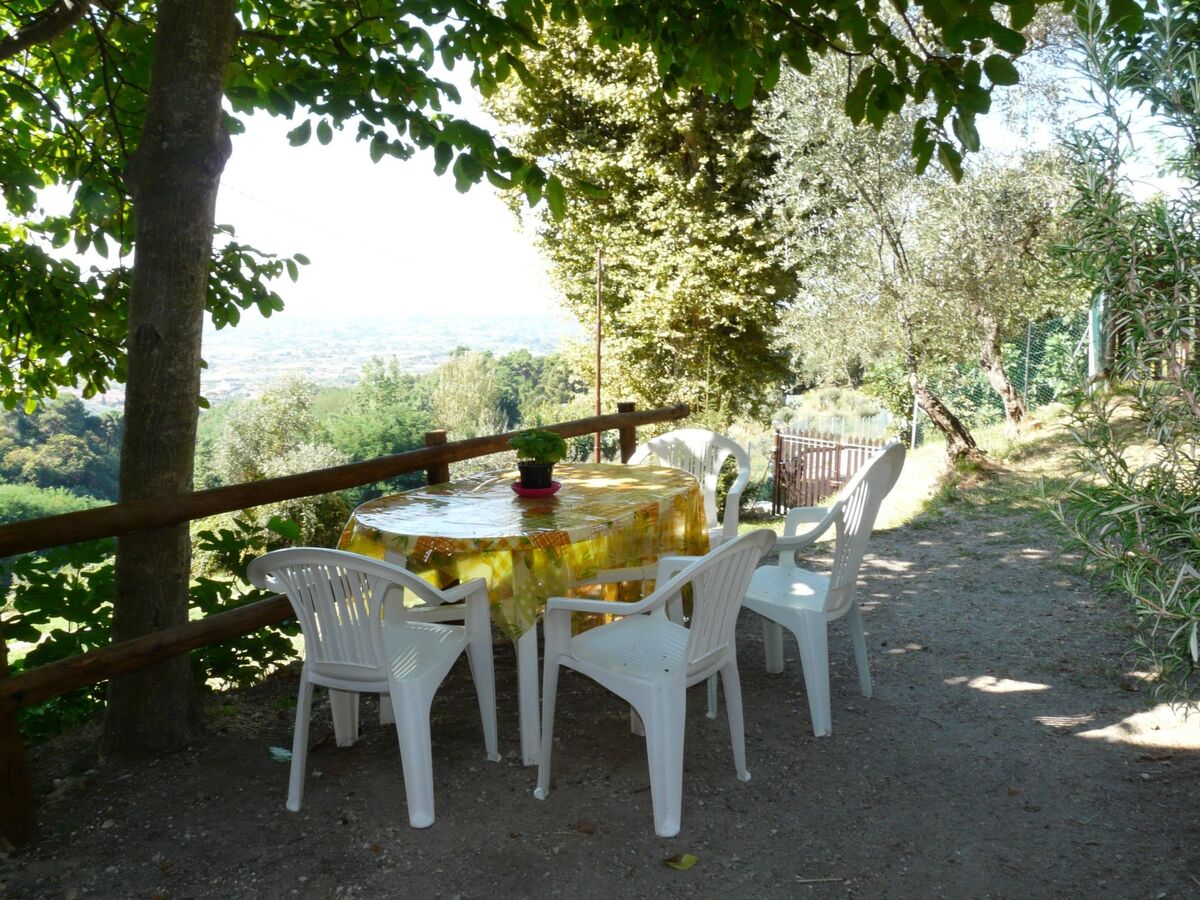 Graceland, maison de campagne à Camaiore avec jardin - Photo 5