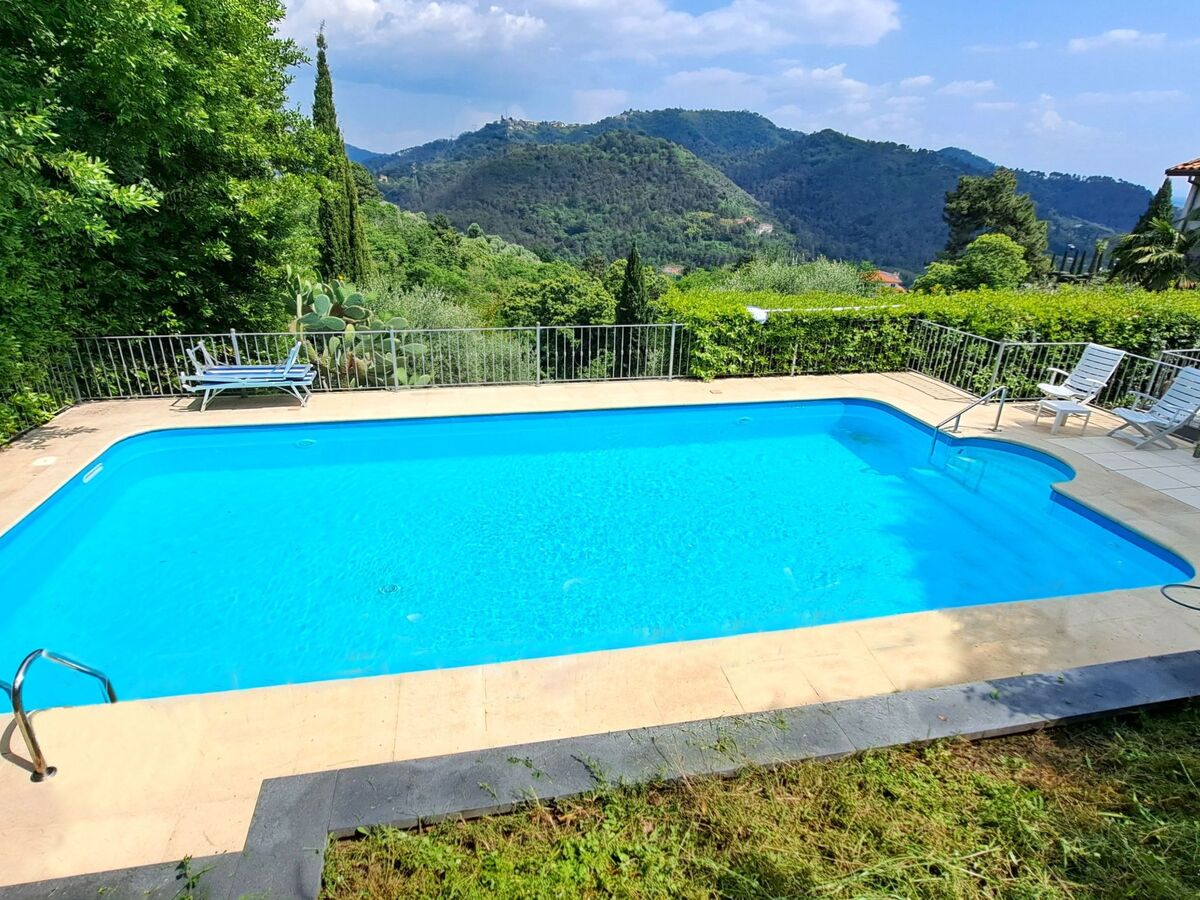 Hill Palace Villa – Maison 10 pers. avec piscine à Camaiore - Photo 1