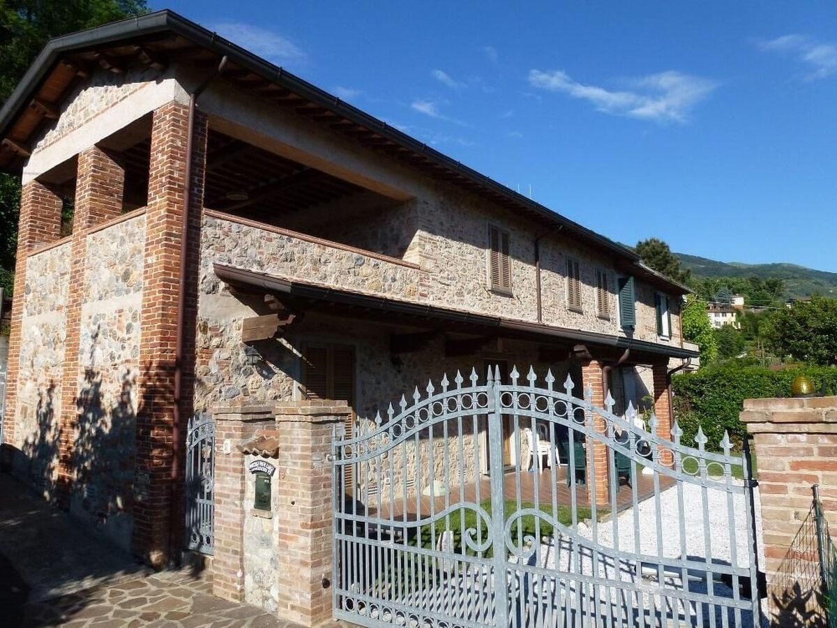 Maison 3 chambres avec grand jardin à Camaiore - Photo 2